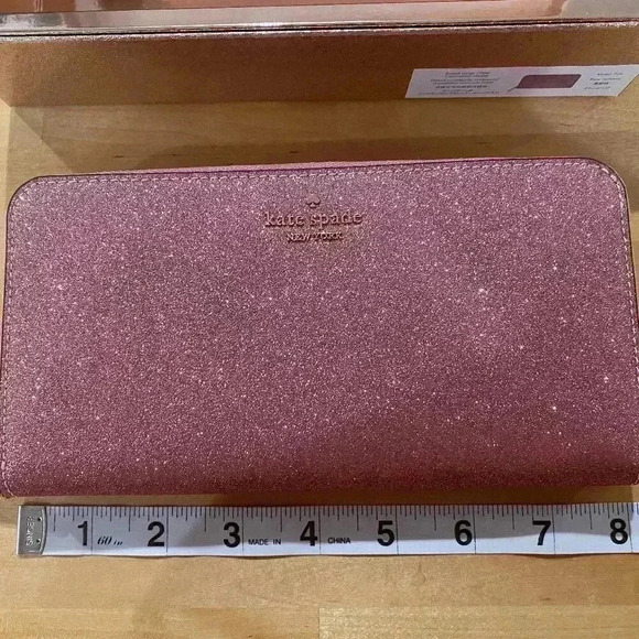 Kate Spade Full Zip Pink Glitter Wallet, NWT (box) - Picture 2 of 9